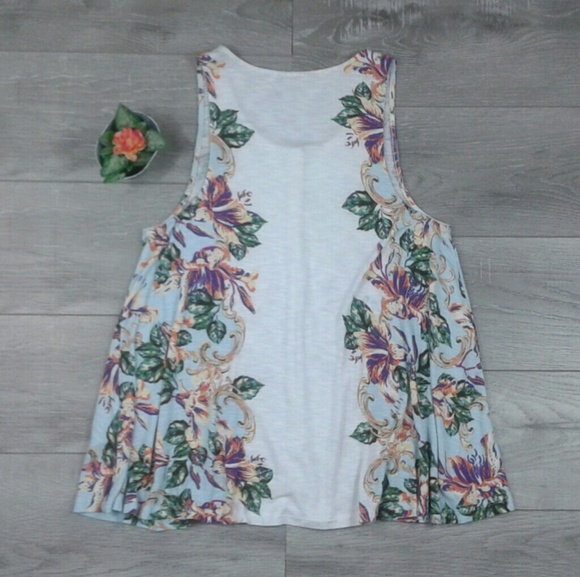 Anthropologie | sleeveless button down-shirt - Picture 4 of 8